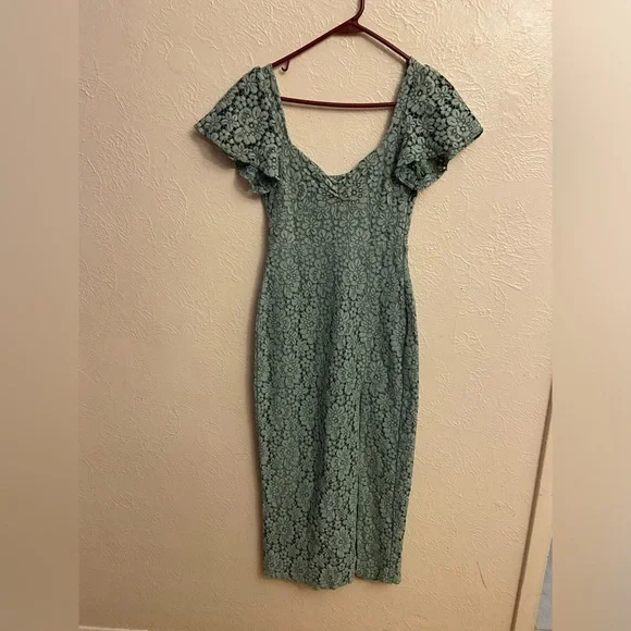 Zara dress - Picture 2 of 11